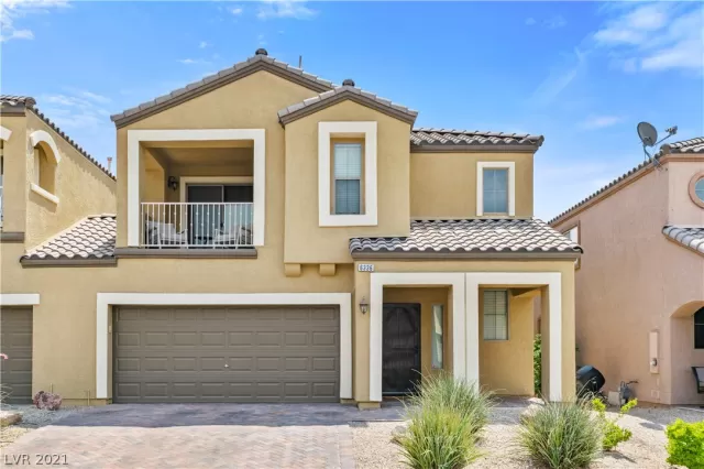 MLS: 2306516 Condo For Sale