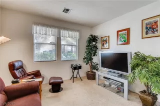 Photo #3: 2306534 Listing 
