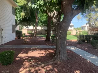 Photo #2: 2306588 Listing