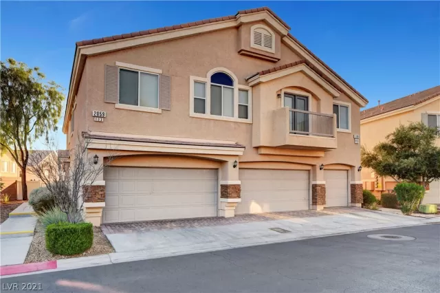 MLS: 2306641 Condo For Sale