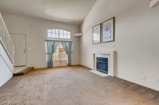 Photo #1: 2306643 Listing