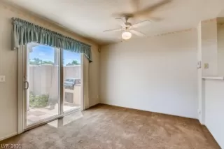 Photo #2: 2306643 Listing