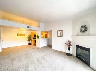 Photo #1: 2306716 Listing 