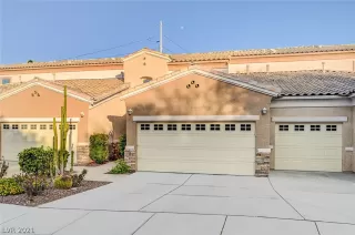 Photo #2: 2306718 Listing