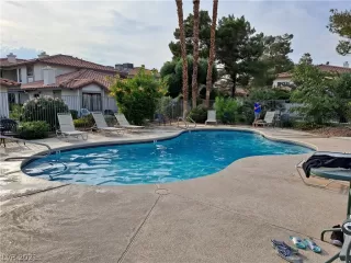 Photo #2: 2306788 Listing