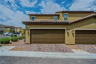 Photo #4: 2306845 Listing 