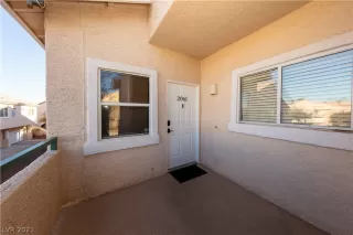 Photo #2: 2306867 Listing