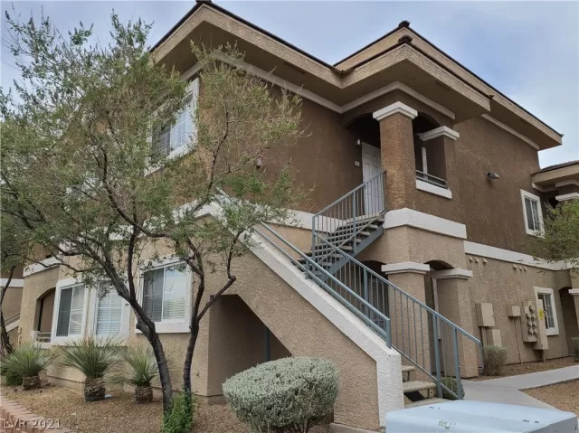 MLS: 2306882 Condo For Sale