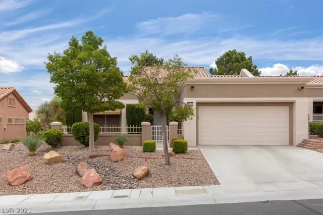 MLS: 2306905 Condo For Sale