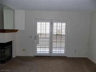 Photo #1: 2306925 Listing 