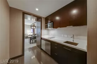 Photo #3: 2306943 Listing 