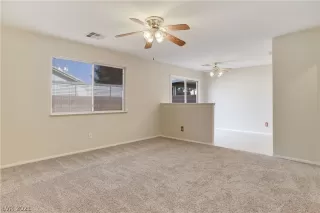 Photo #3: 2307022 Listing 