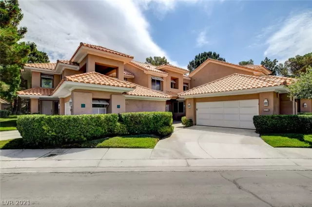 MLS: 2307143 Condo For Sale