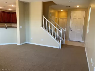 Photo #3: 2307187 Listing 