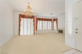 Photo #6: 2307255 Listing 