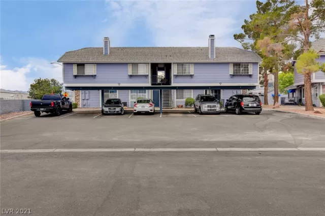 MLS: 2307273 Condo For Sale