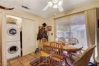 Photo #5: 2307273 Listing