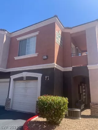 Photo #1: 2307275 Listing 