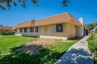 Photo #1: 2307278 Listing 