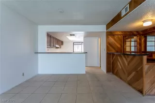 Photo #6: 2307280 Listing 