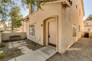 Photo #4: 2307284 Listing 