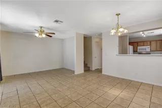 Photo #5: 2307284 Listing 