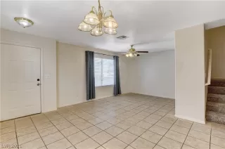 Photo #6: 2307284 Listing 