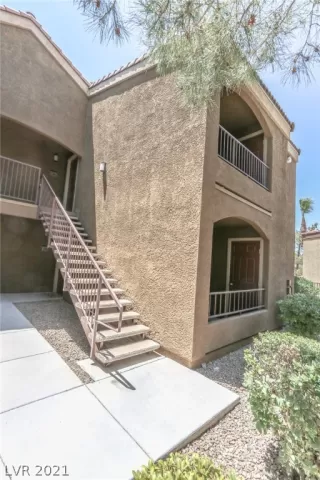 Photo #1: 2307286 Listing 