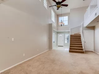 Photo #3: 2307325 Listing 