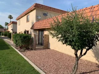 Photo #2: 2307333 Listing