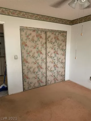 Photo #6: 2307333 Listing