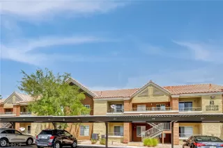 Photo #1: 2307457 Listing 