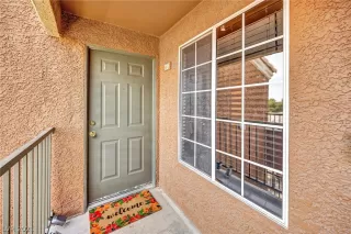 Photo #2: 2307457 Listing 