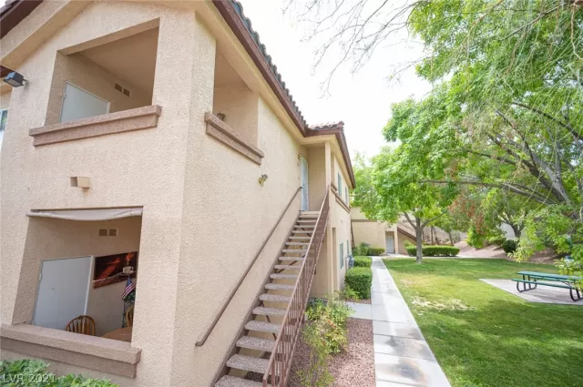 MLS: 2307555 Condo For Sale