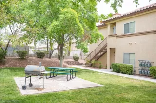 Photo #1: 2307555 Listing