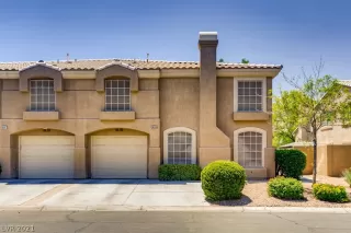 Photo #1: 2307560 Listing