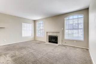 Photo #3: 2307560 Listing