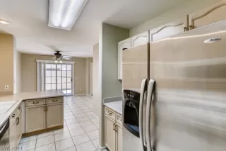 Photo #6: 2307560 Listing