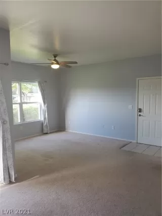 Photo #6: 2307563 Listing