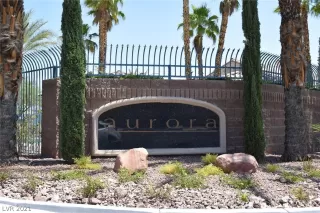 Photo #2: 2307599 Listing 