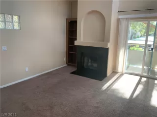 Photo #1: 2307602 Listing