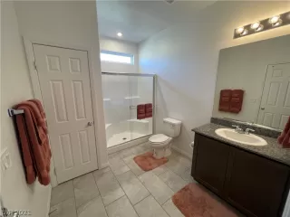 Photo #5: 2307610 Listing