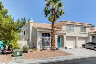 Photo #2: 2307644 Listing 