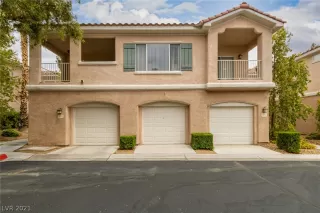 Photo #1: 2307657 Listing 