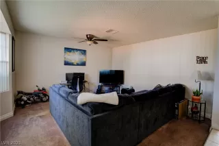 Photo #2: 2307708 Listing 