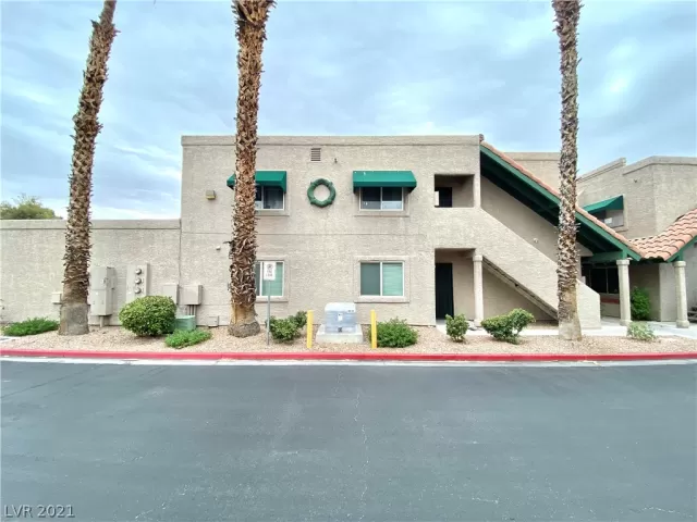 MLS: 2307766 Condo For Sale