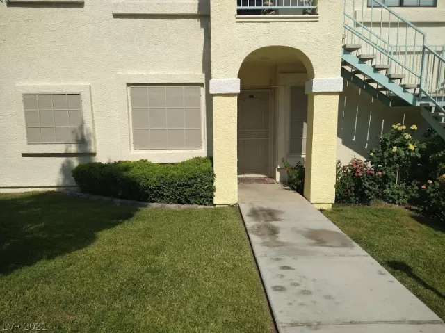 MLS: 2307851 Condo For Sale