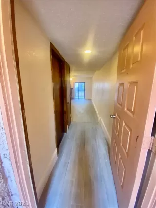 Photo #3: 2307880 Listing 