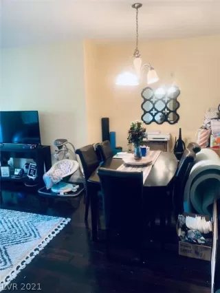 Photo #1: 2307888 Listing 