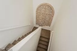 Photo #1: 2307900 Listing 